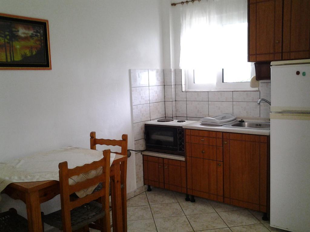 Athanasios Tsoumas Apartments Kastrosikia Ngoại thất bức ảnh
