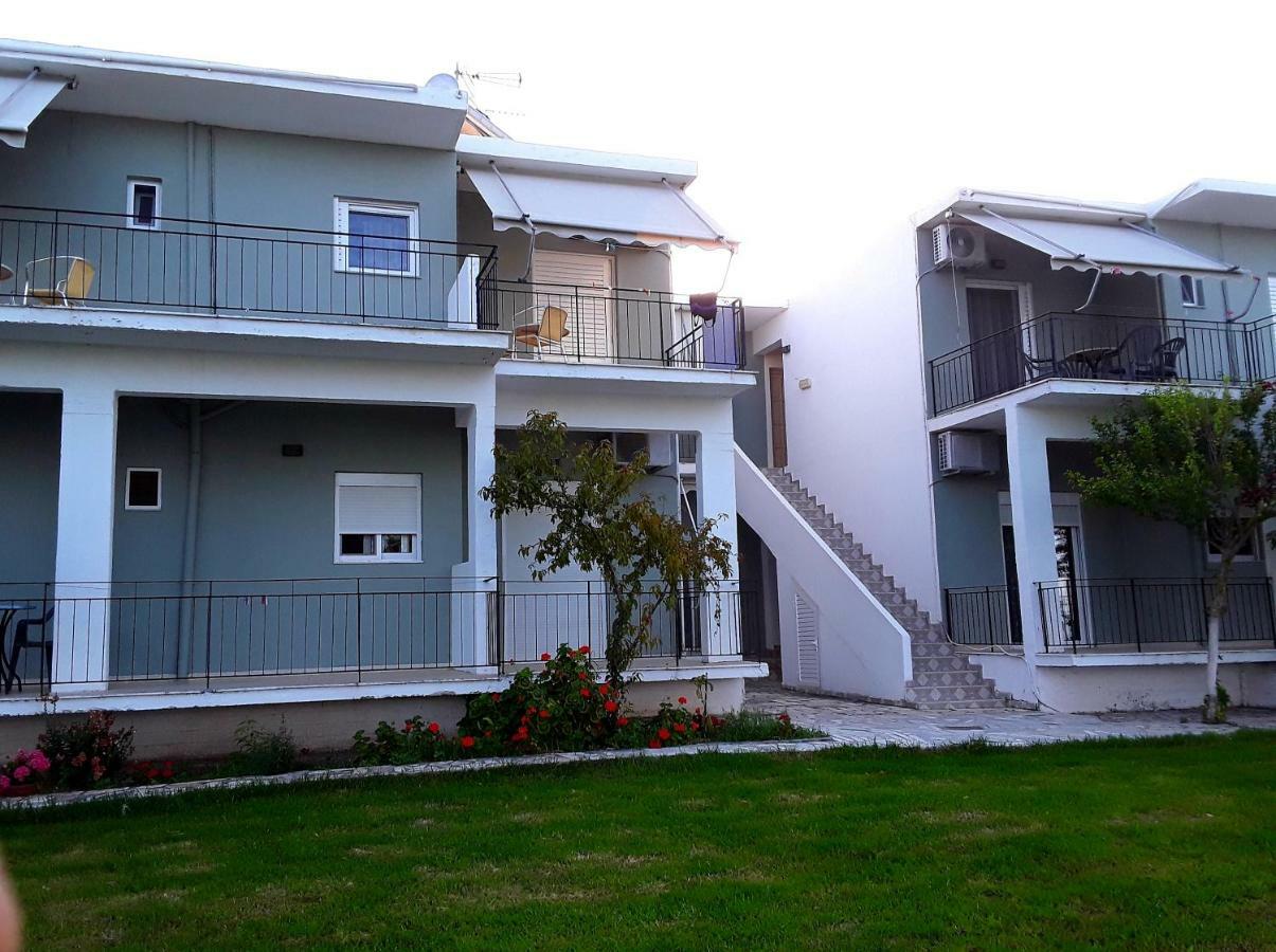 Athanasios Tsoumas Apartments Kastrosikia Ngoại thất bức ảnh