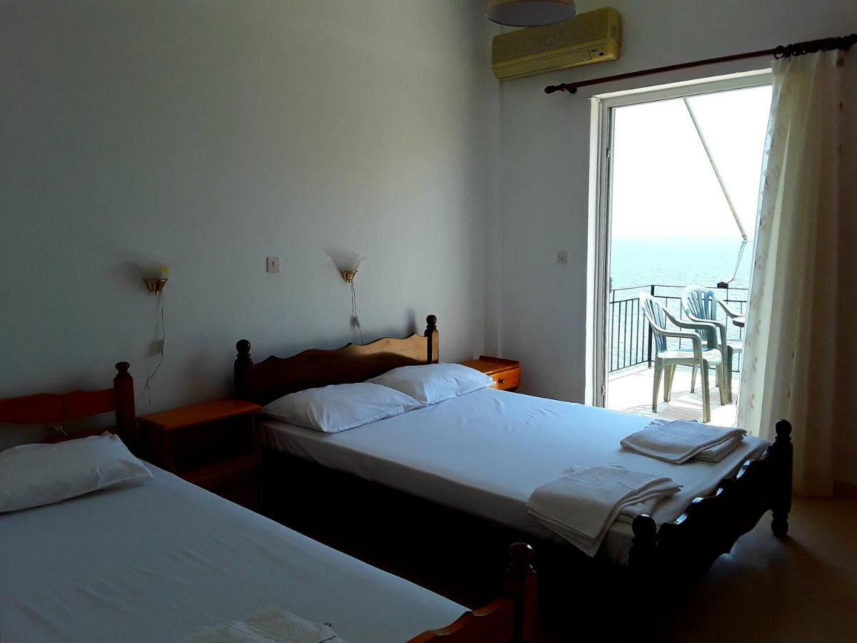 Athanasios Tsoumas Apartments Kastrosikia Ngoại thất bức ảnh